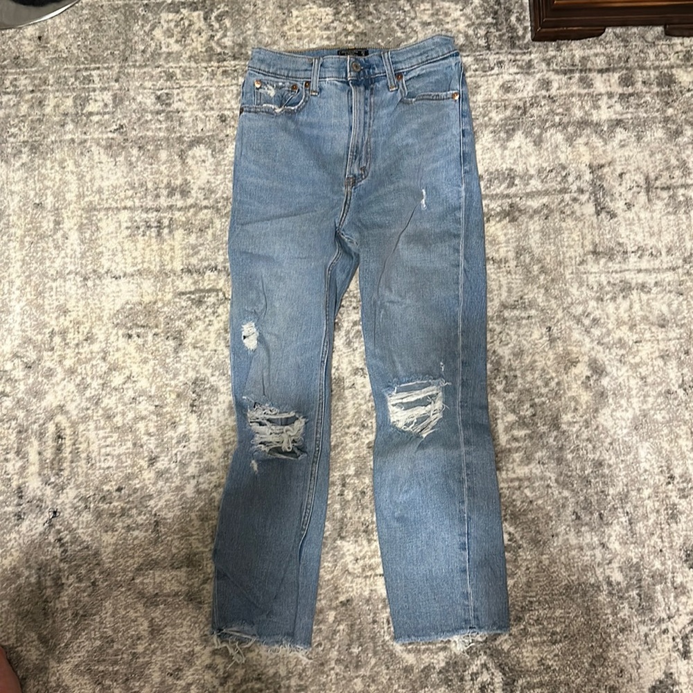 Ultra high rise straight Abercrombie and fitch jeans size 4s